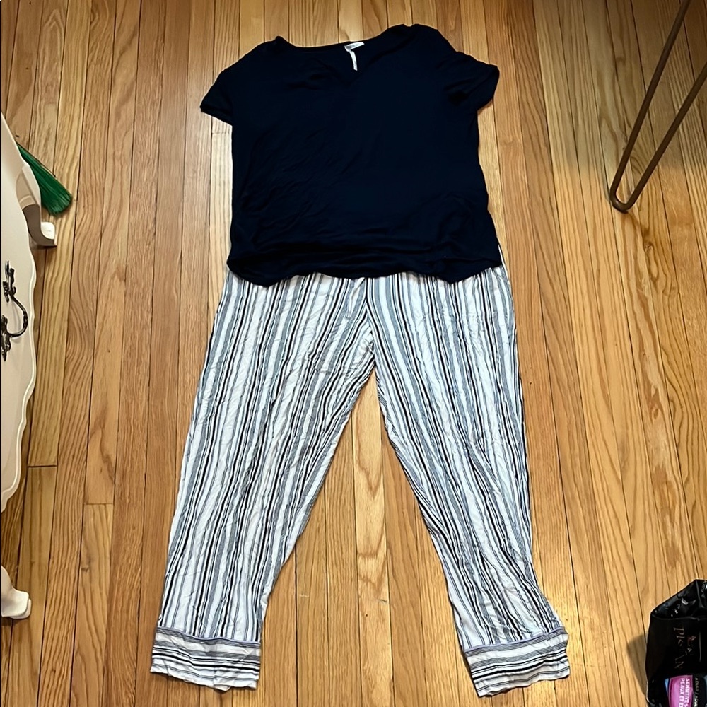Soma Navy and White Pajama Set with Relaxed Fit